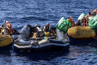 Salvate 135 persone, la Ocean Viking fa rotta verso Ancona